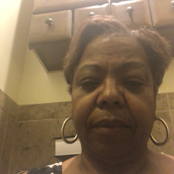 Meet your Posher, Mary - Picture 1 of 1